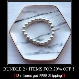 White Pearl Bracelet